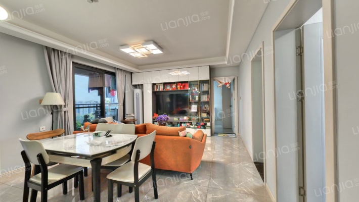 朗悦府宸园二手房实景图