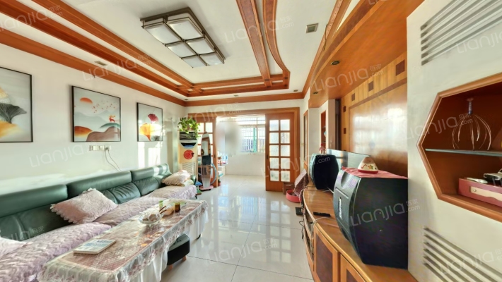 维达三村二手房实景图