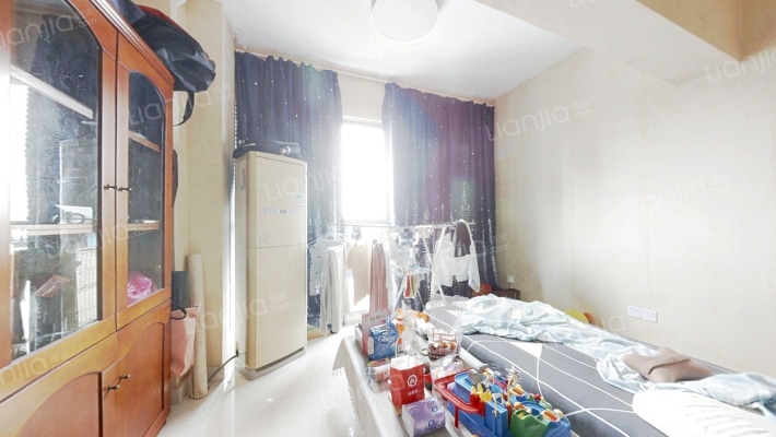 华庭阁二手房实景图