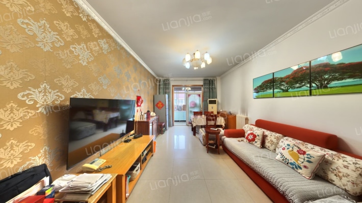 46中家属院二手房实景图