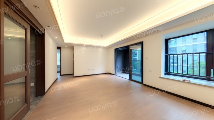 万科星光森林A区二手房实景图