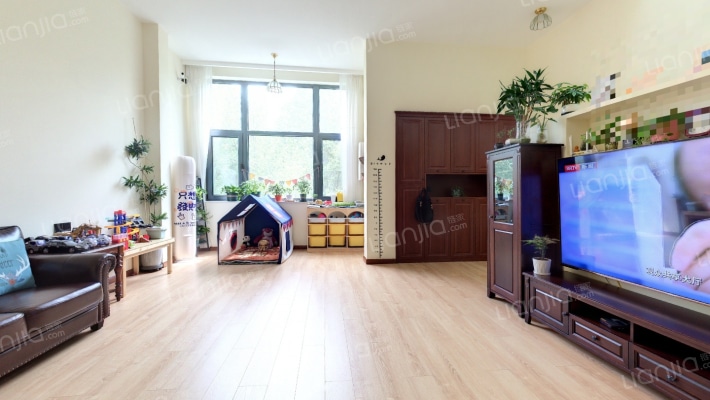 翡翠城一期二手房实景图