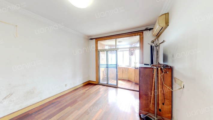 岚皋大楼二手房实景图