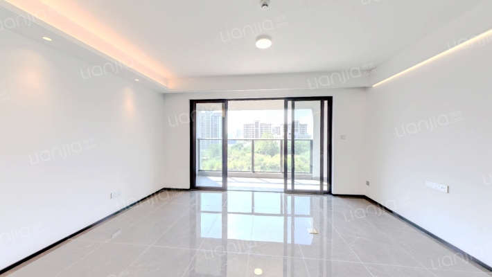 中海叁号院B区二手房实景图