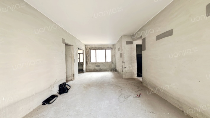 信鸿广场二手房实景图