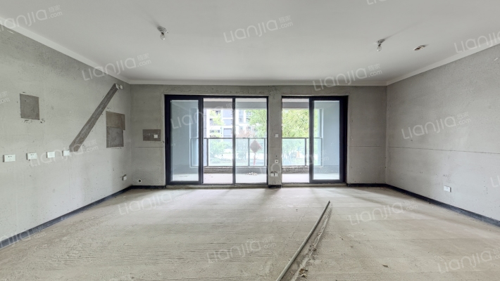 建业世和府一期二手房实景图