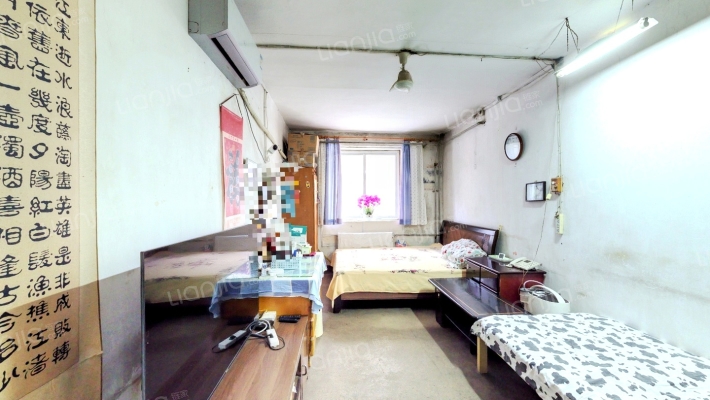 济南市中心医院宿舍二手房实景图