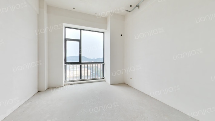 山钢东部新天地二手房实景图