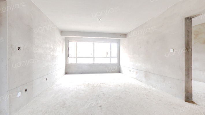 华美新天地二手房实景图