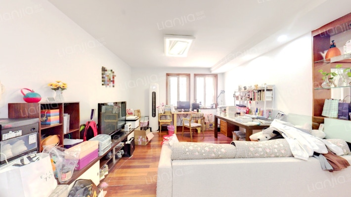 桃坞路服饰城二手房实景图