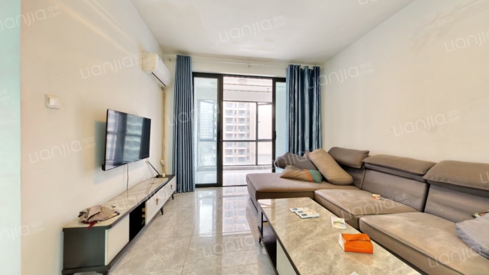 长房东旭国际二手房实景图