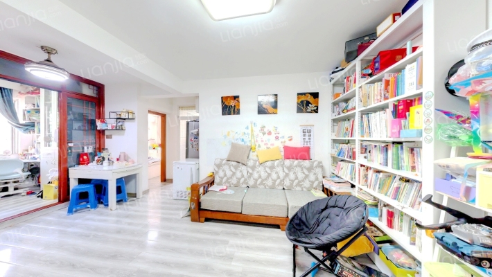 燕桥温泉苑二手房实景图