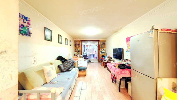 东湖新村二手房实景图