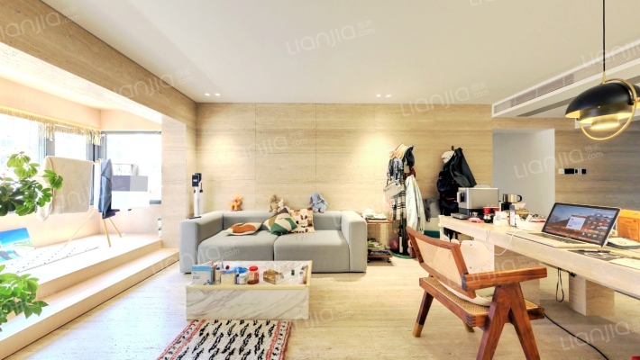 长发花园二手房实景图