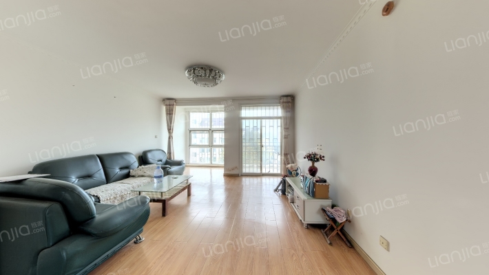 康庭嘉苑二手房实景图