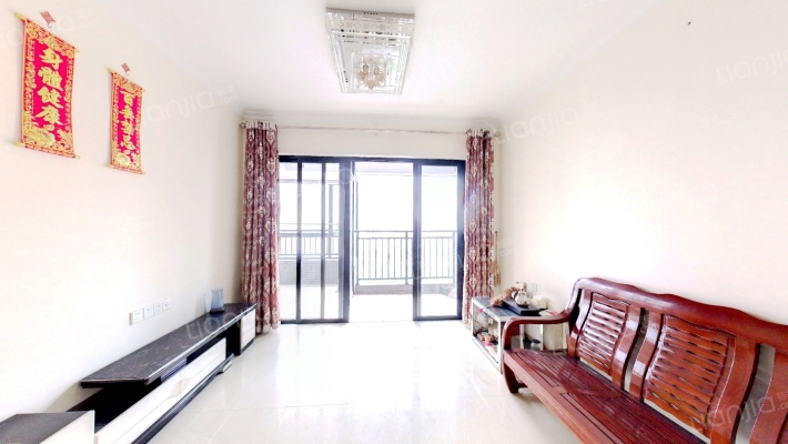 合峰东岸名苑二手房实景图