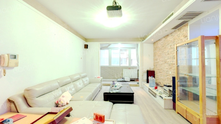 广发花园二手房实景图