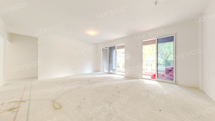 听湖九园二手房实景图