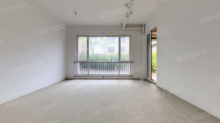 檀府二手房实景图