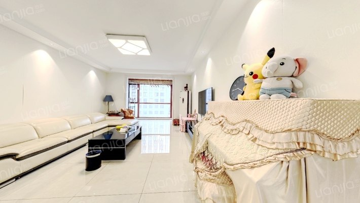中心名宅二手房实景图