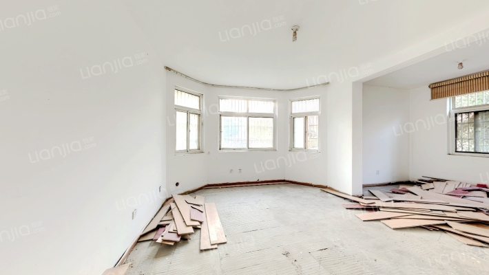 四季花都二手房实景图