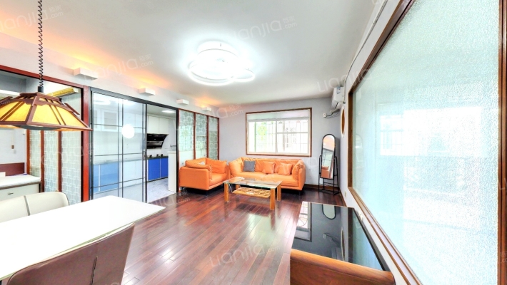 鸿裕温泉花园二手房实景图