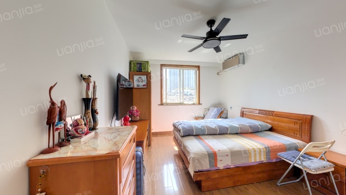 建国中路137弄二手房实景图