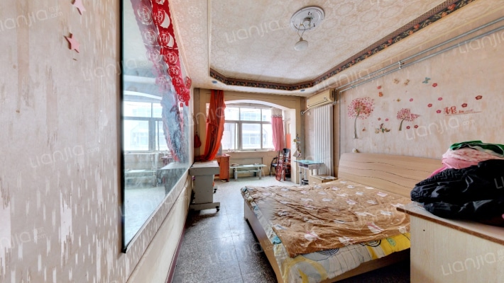 岗杜街1号院二手房实景图