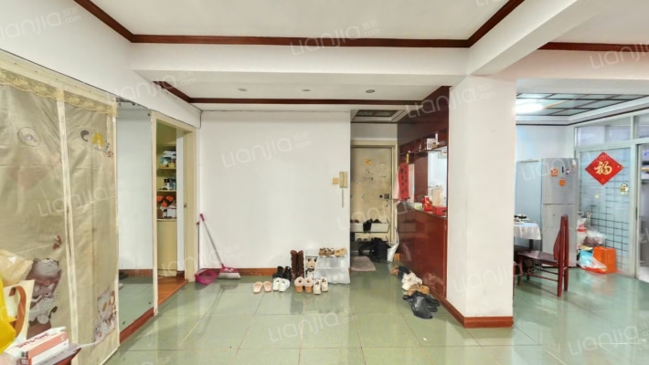 华金新村二手房实景图