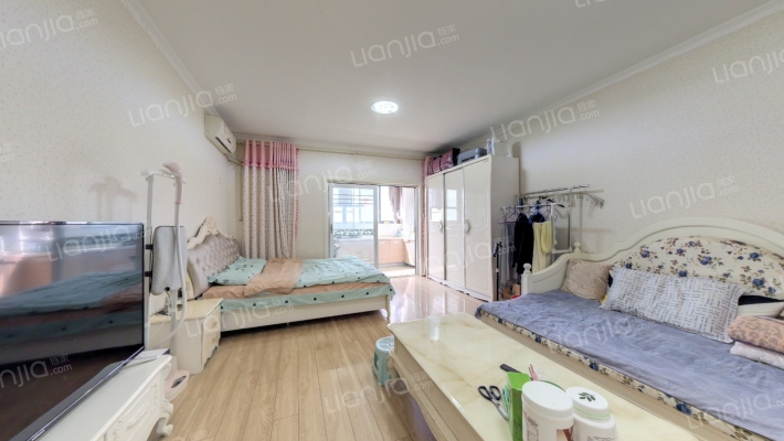 蔚蓝领寓二手房实景图