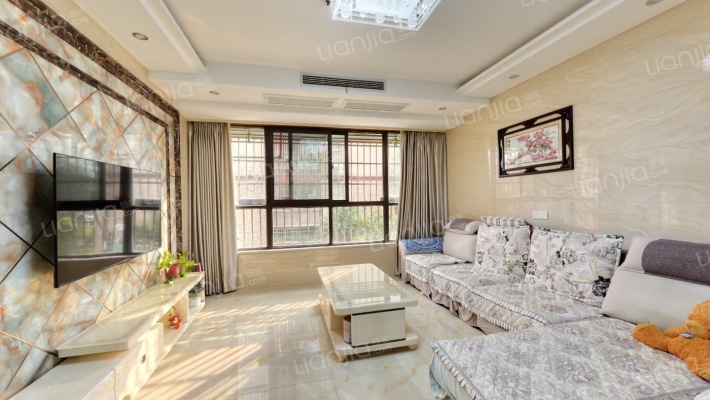 奕淳绿园二手房实景图