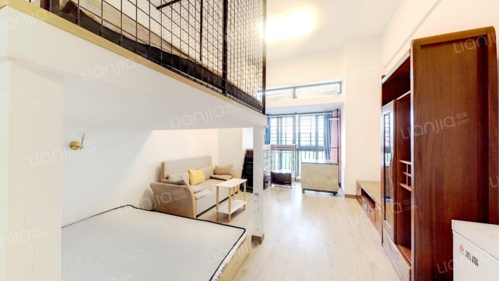 滴水湖馨苑创馨派二手房实景图