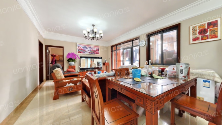 警馨苑二手房实景图