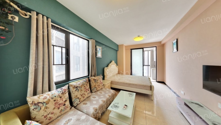 星宇V立方二手房实景图