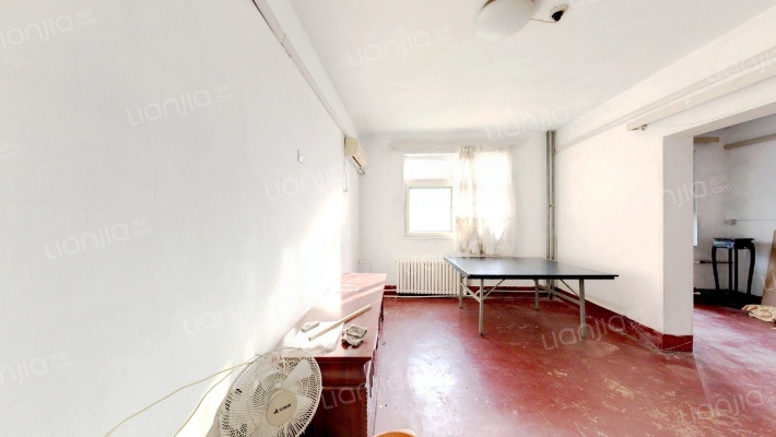 青年东路8号二手房实景图