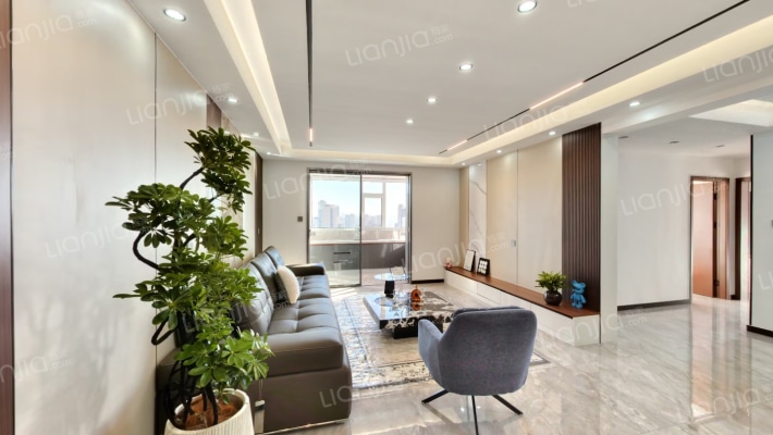 纺织苑B区二手房实景图