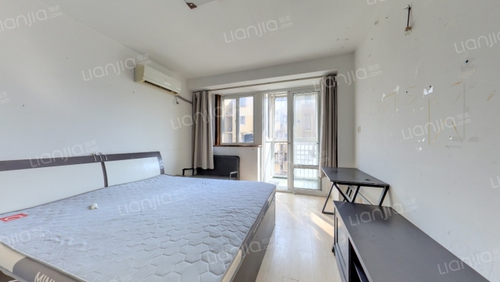 菊泉新城(陆翔路678弄)二手房实景图