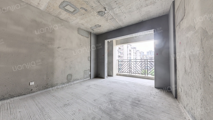 雍都翡翠城二手房实景图