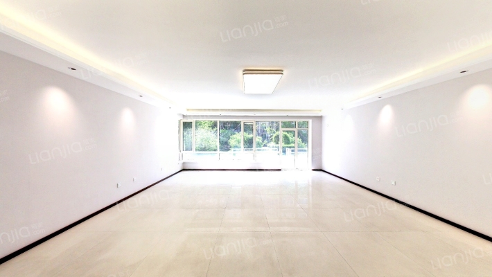 世纪龙苑二手房实景图