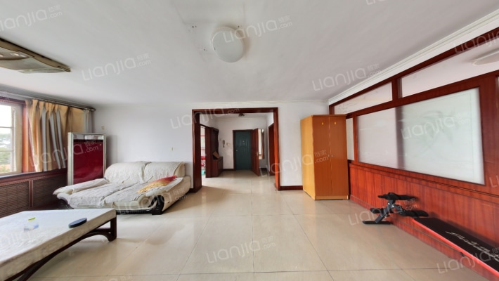 红石崖福泰花园二手房实景图