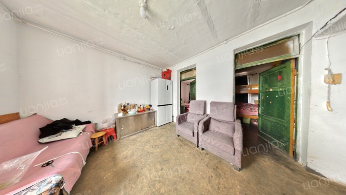 总医院小区二手房实景图