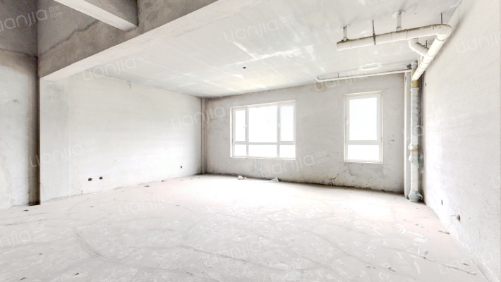 琥珀城二手房实景图