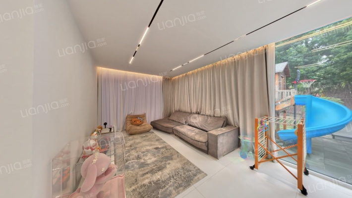 西郊华城二手房实景图