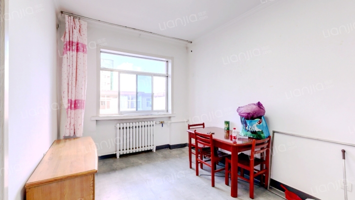 涤纶厂小区二手房实景图