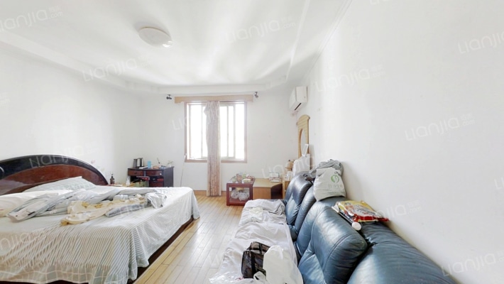 南方花园C2区二手房实景图