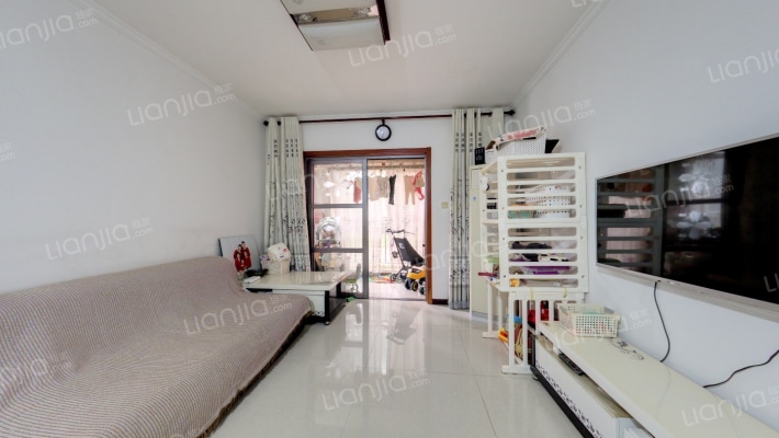 格林郡府D区二手房实景图