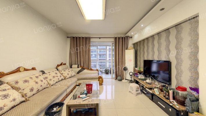 港韵新苑二手房实景图