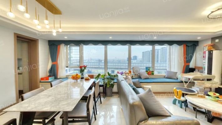 万科未来城三期梦溪里二手房实景图