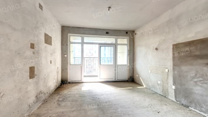 贾鲁嘉苑C区二手房实景图