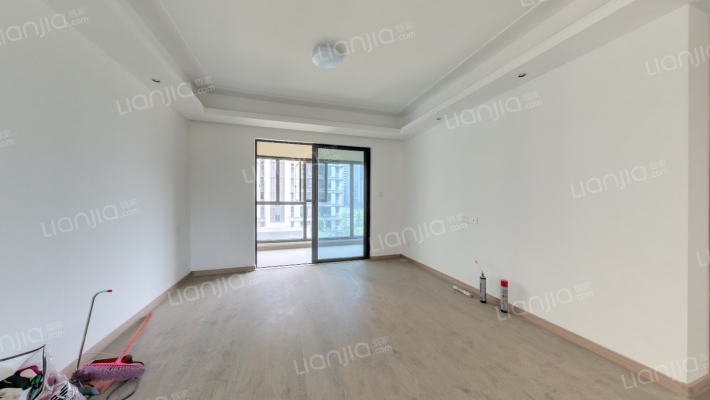 金地金茂九峯府二手房实景图